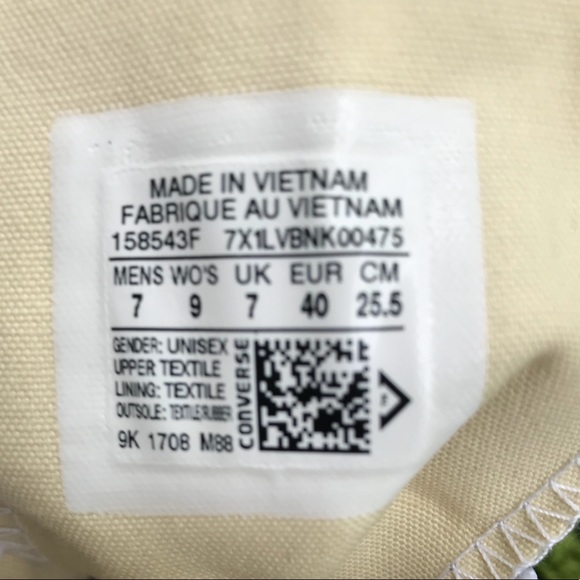 NWT Converse Ctas HI Broken Strips WMNS AUTHENTIC - Picture 6 of 6